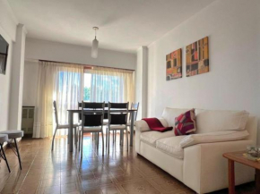 Departamento Alberti - con cochera, inmejorable zona